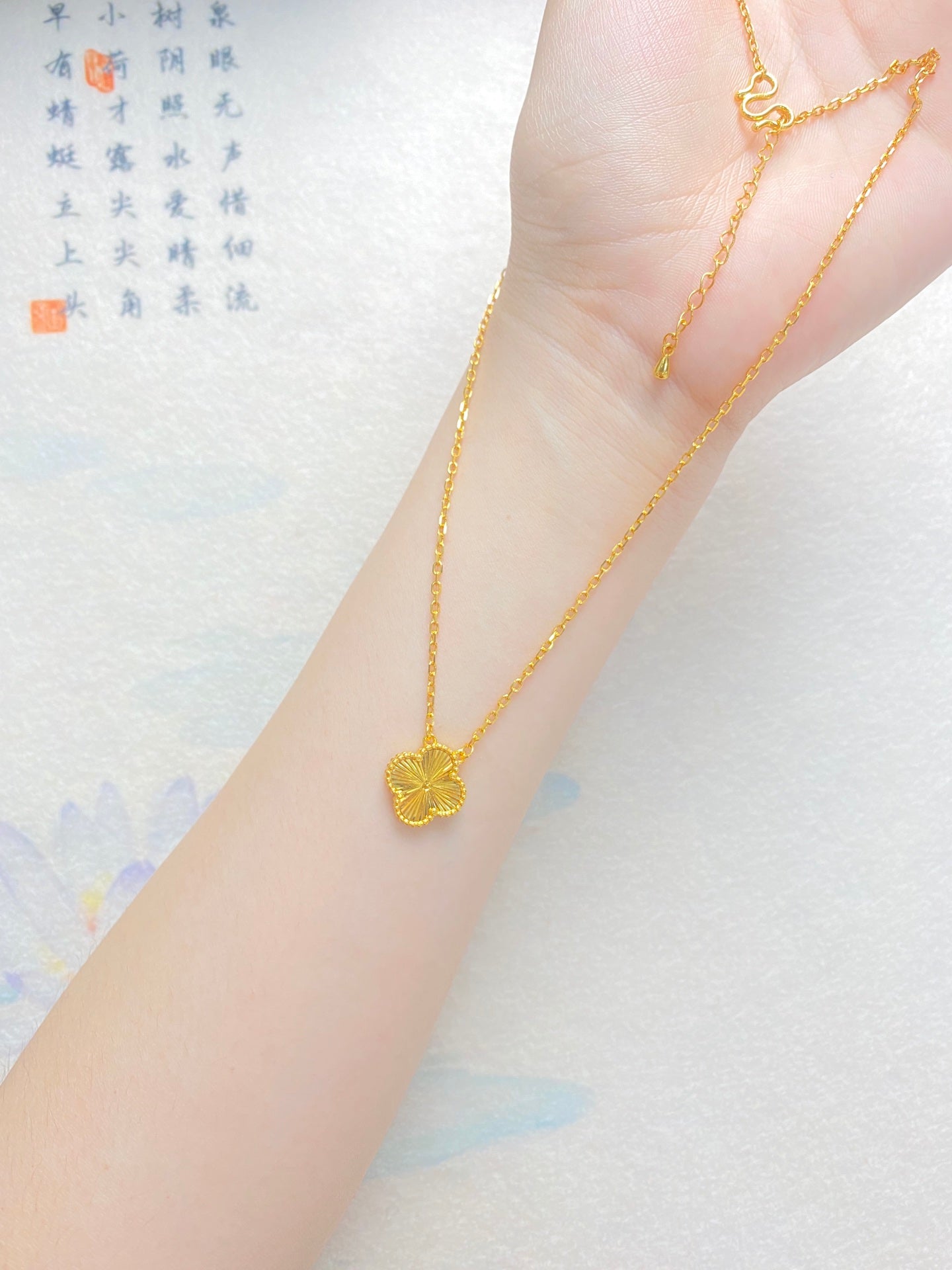 Four leaf clover necklace