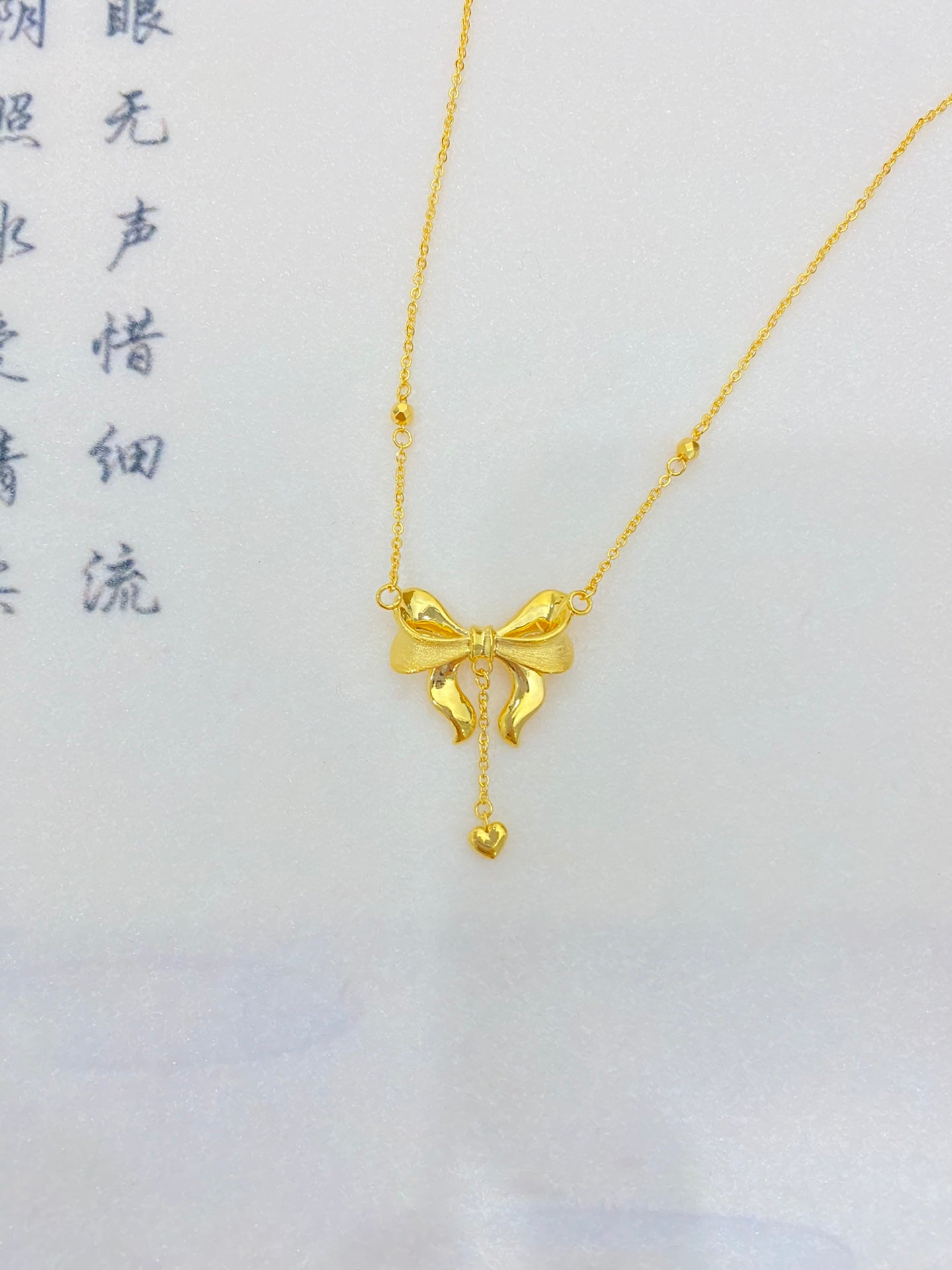 Escaping Princess Necklace
