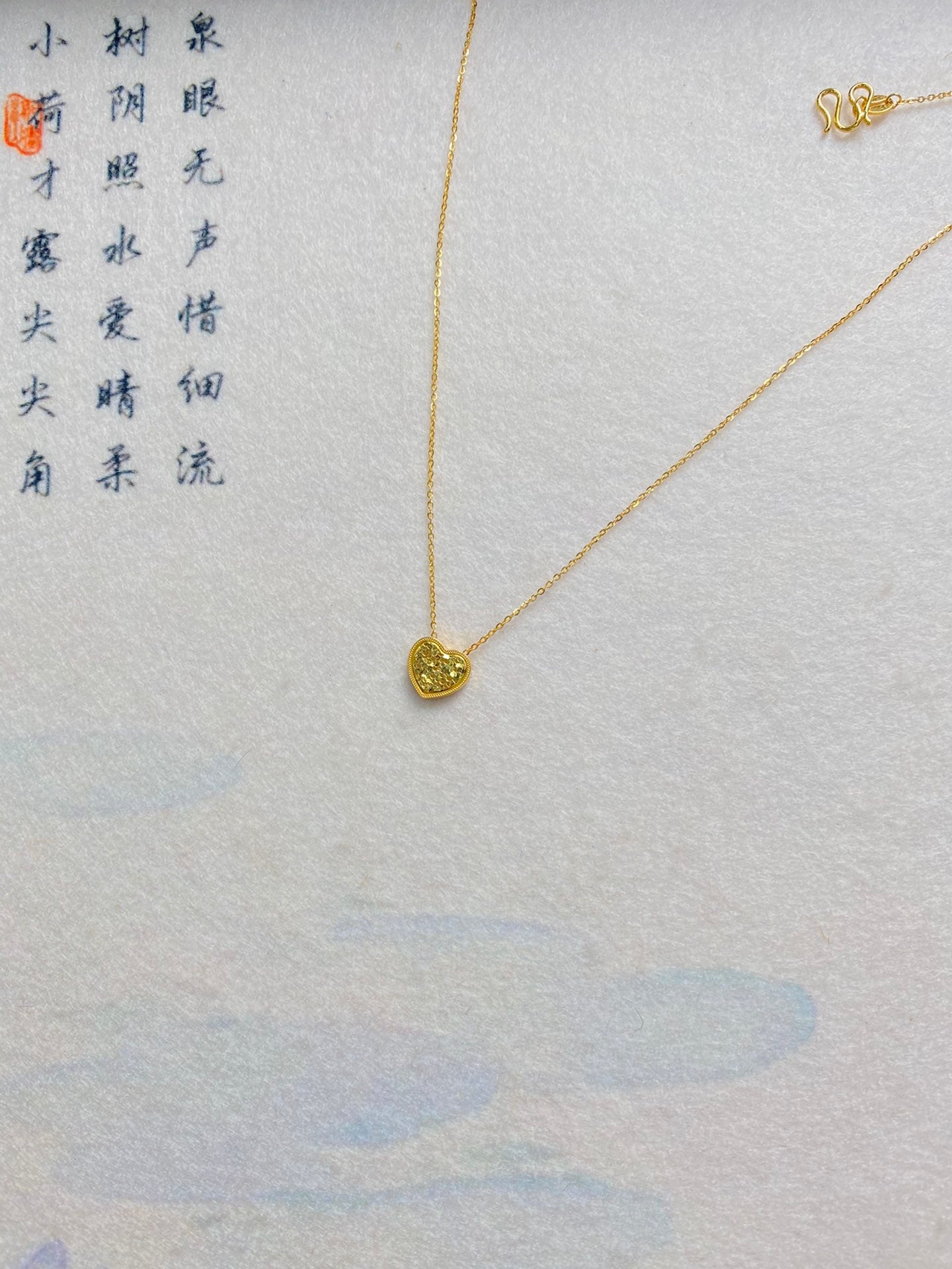 Heart-shaped Necklace