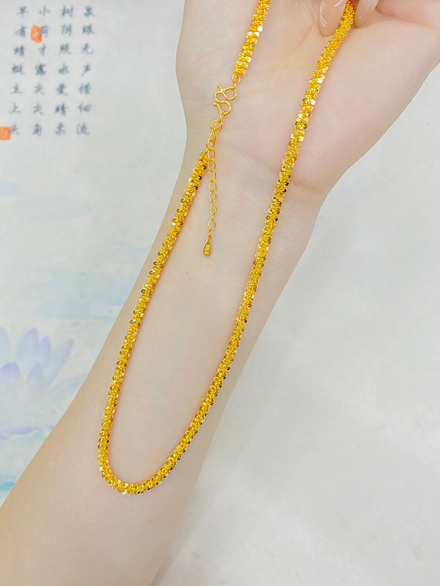 glittering gold necklace