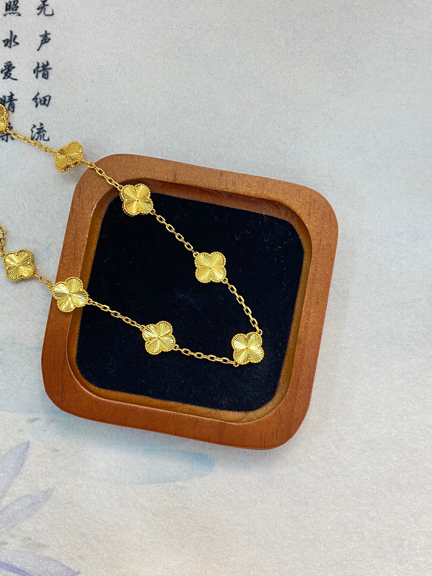 Four leaf clover necklace