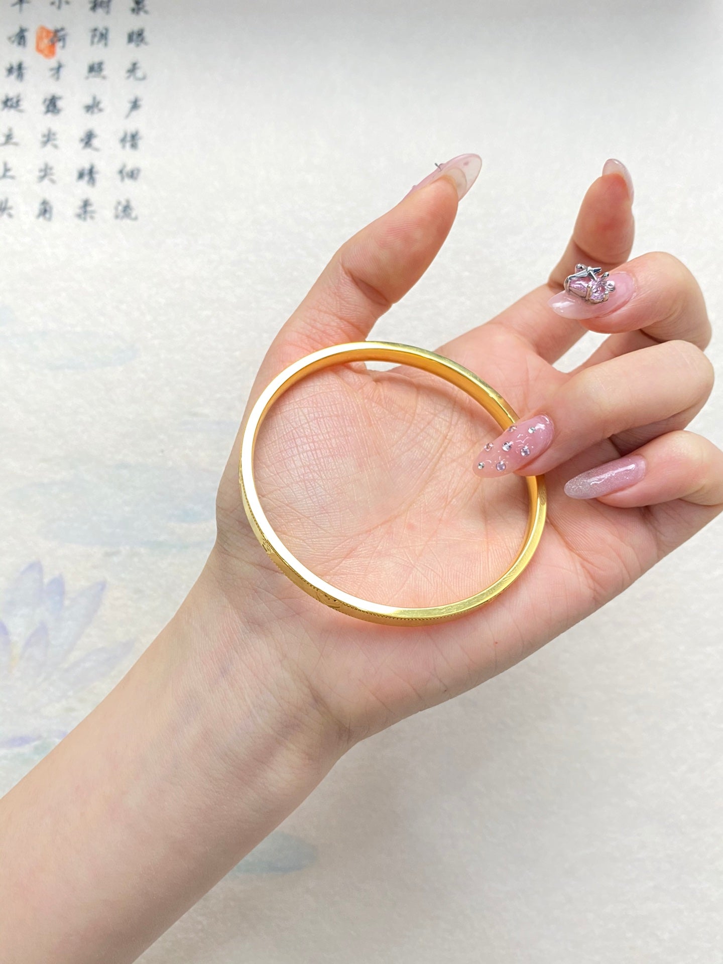 Heart shaped bracelet(62)