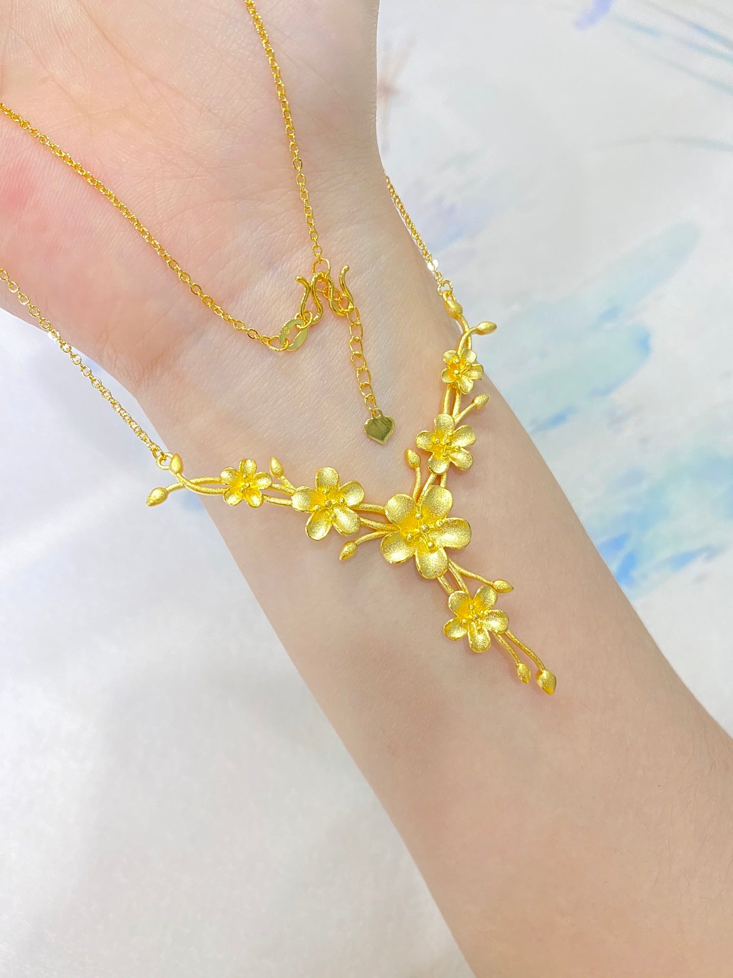 Three Life Flower Necklace