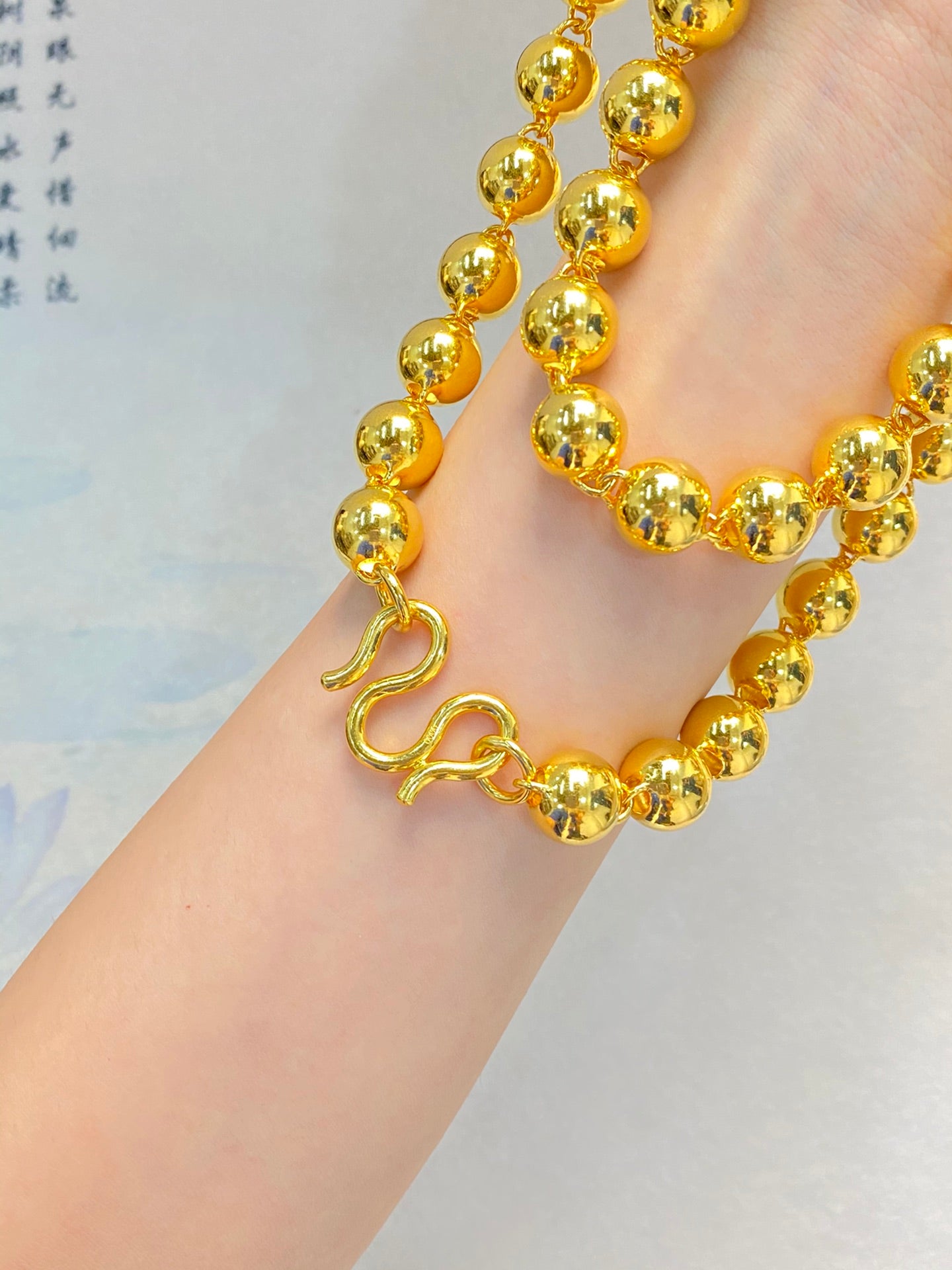 Pearl necklace