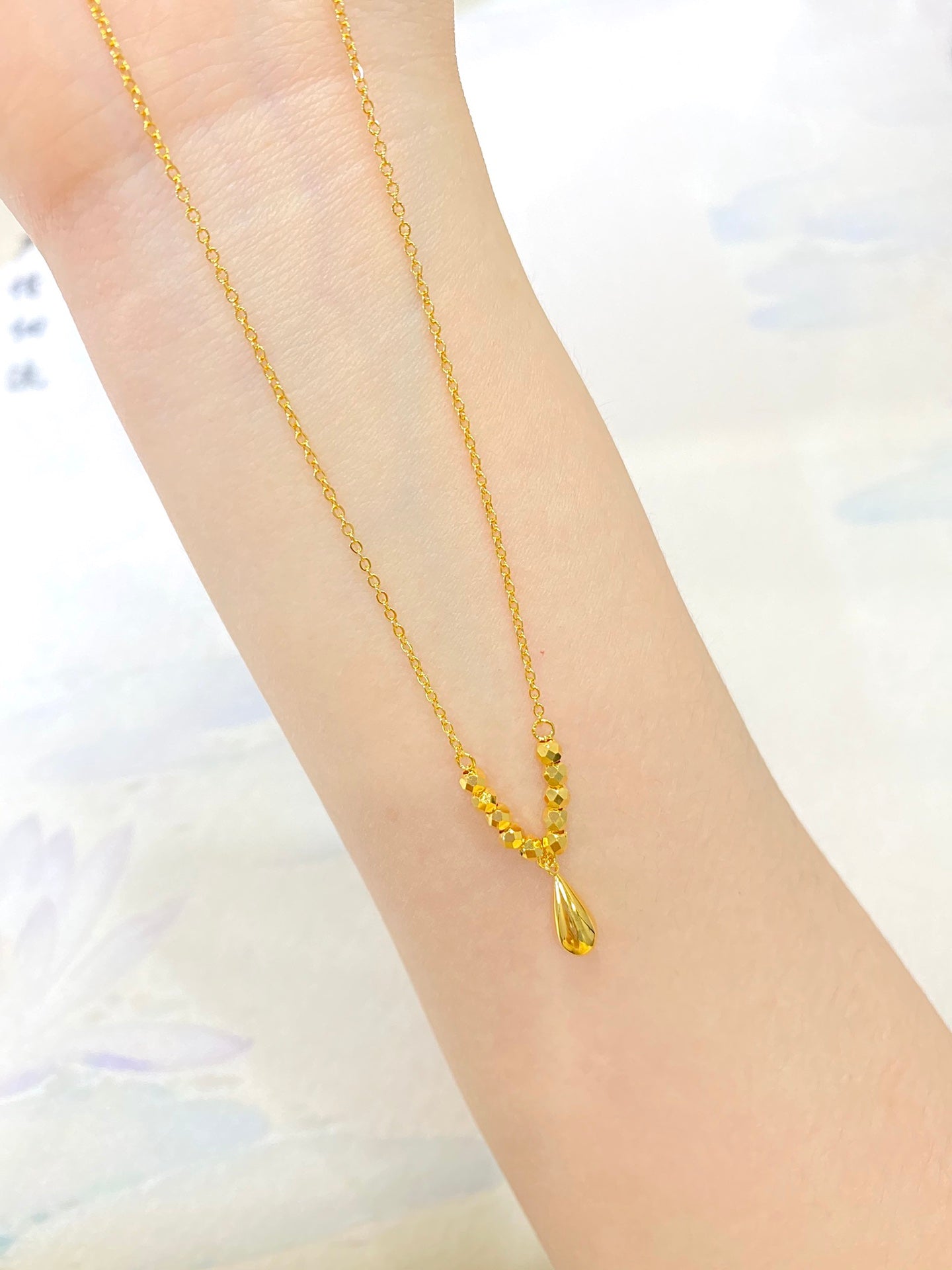 Waterdrop necklace