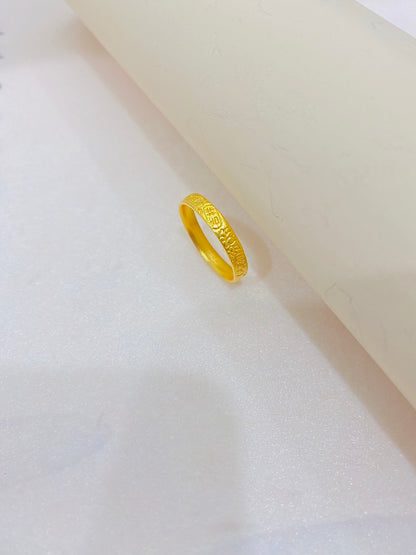 Lucky Words Ring