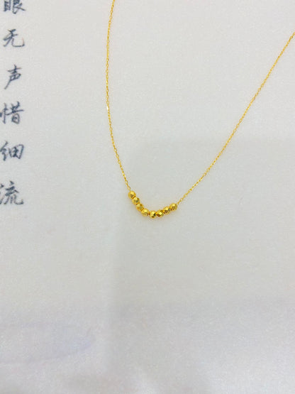Jumping Bead Necklace