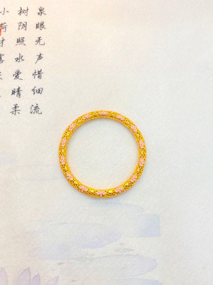 Rundes Armband mit Pfirsichblütenmotiv