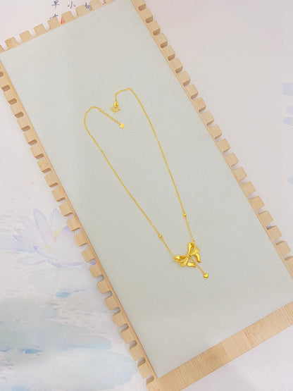 Escaping Princess Necklace
