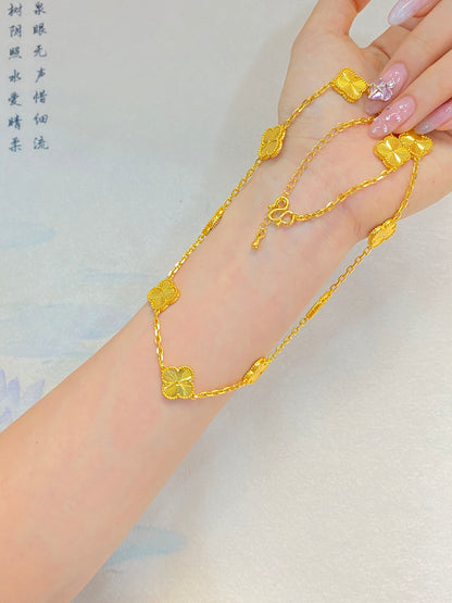 Four leaf clover necklace
