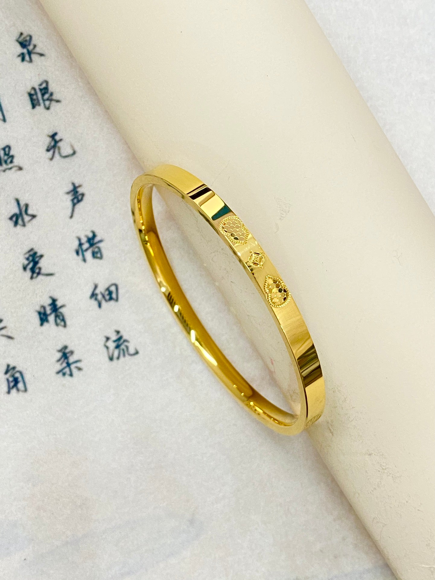 Brushed gourd patterned Bbracelet（62）
