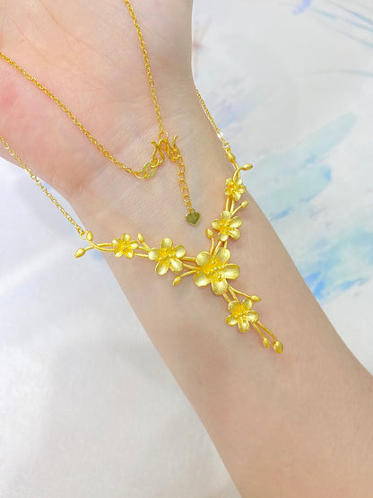 Three Life Flower Necklace