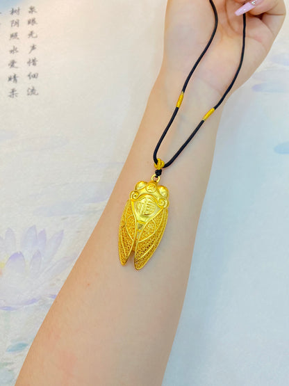 Shocking Pendant