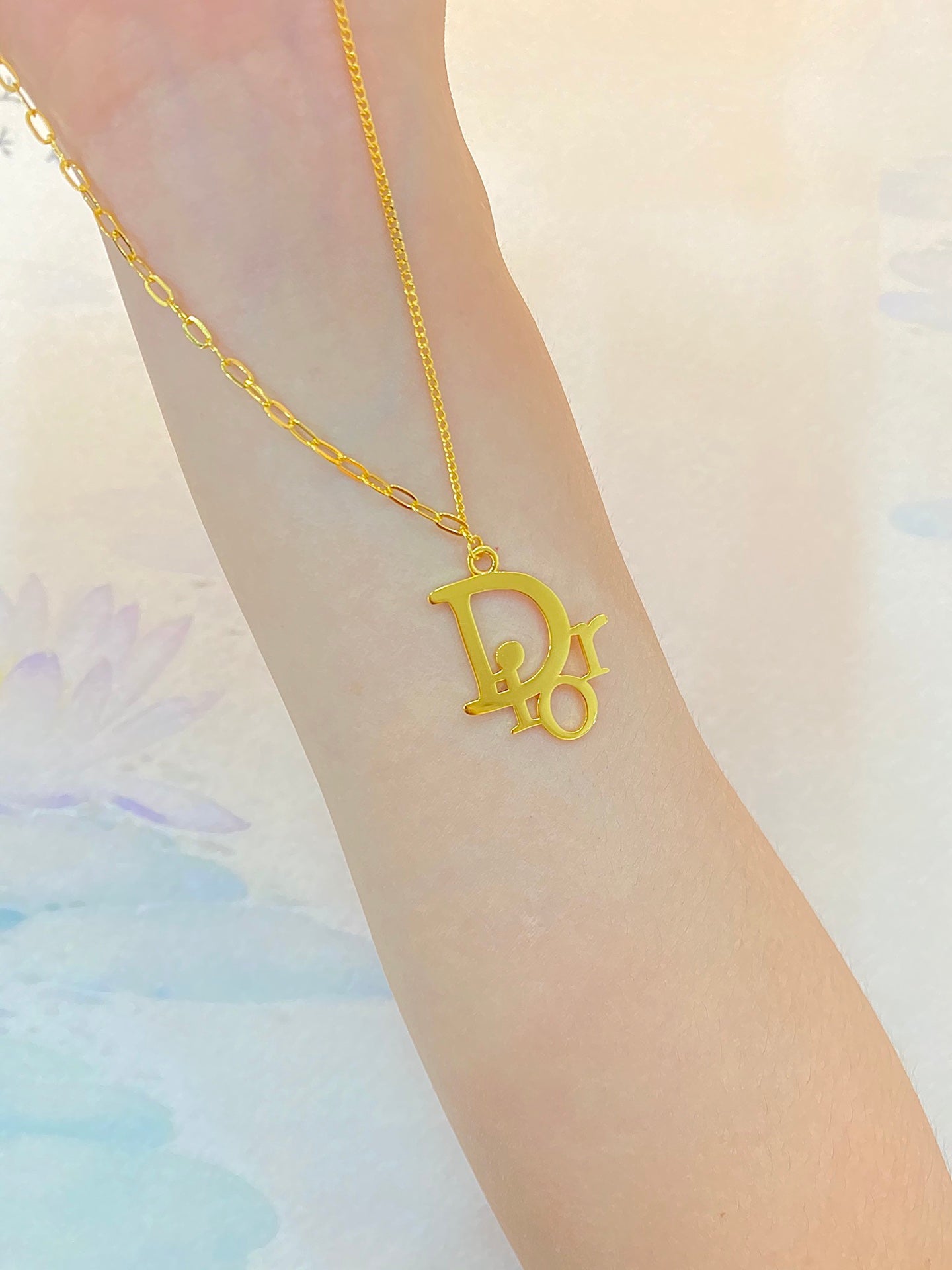 Dior letter necklace