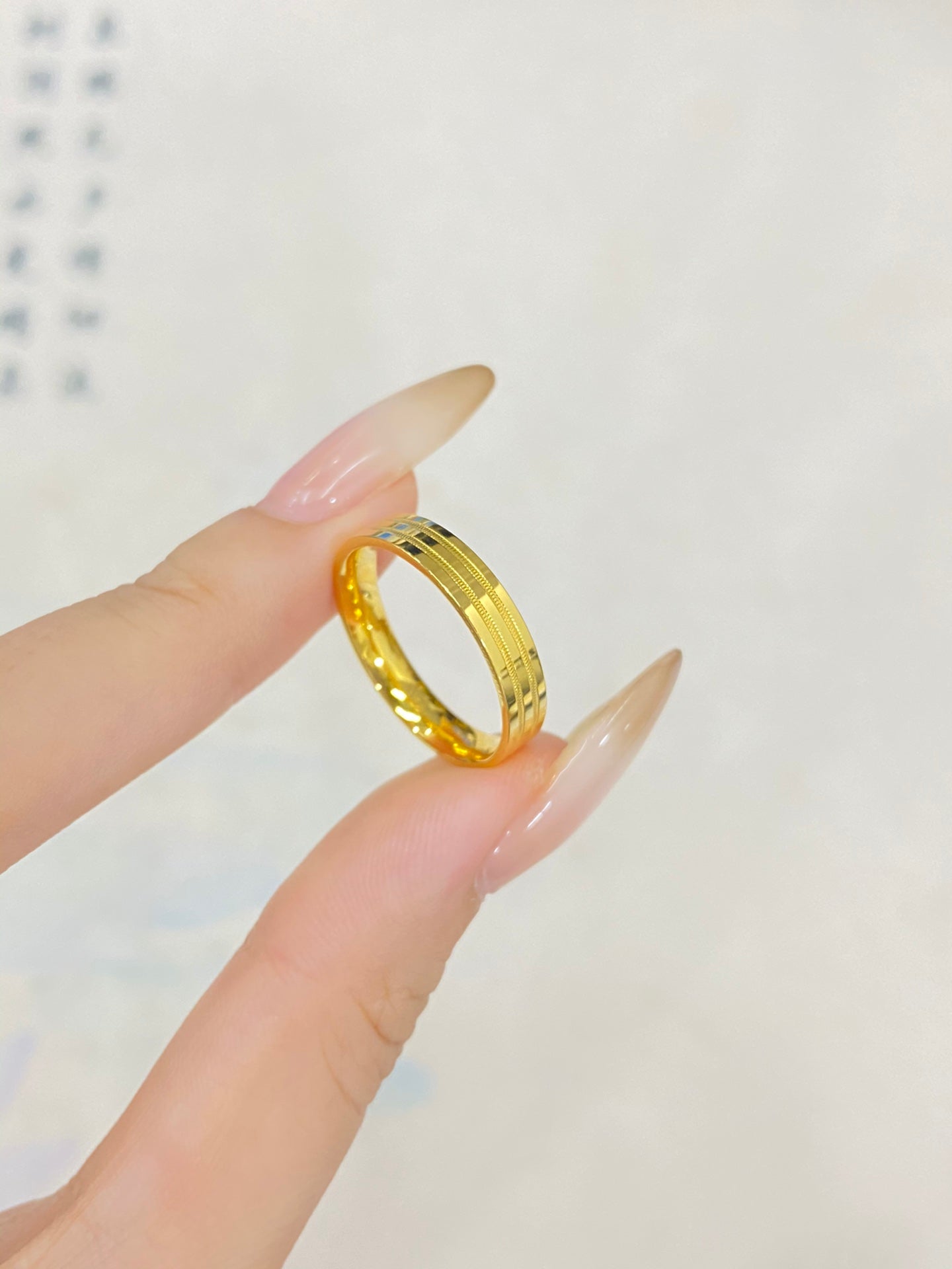 Diamond shaped square ring
