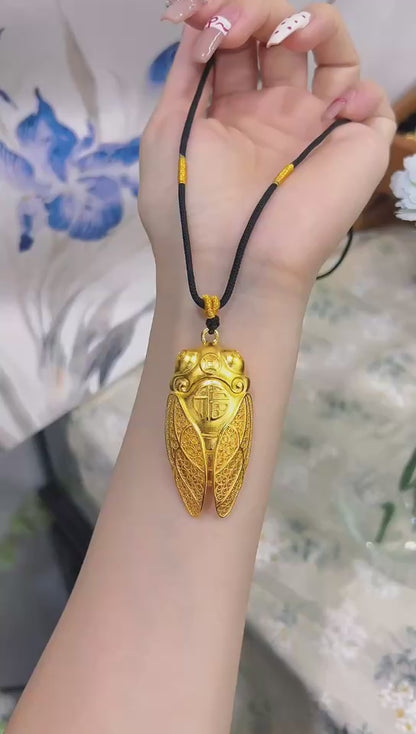 Shocking Pendant